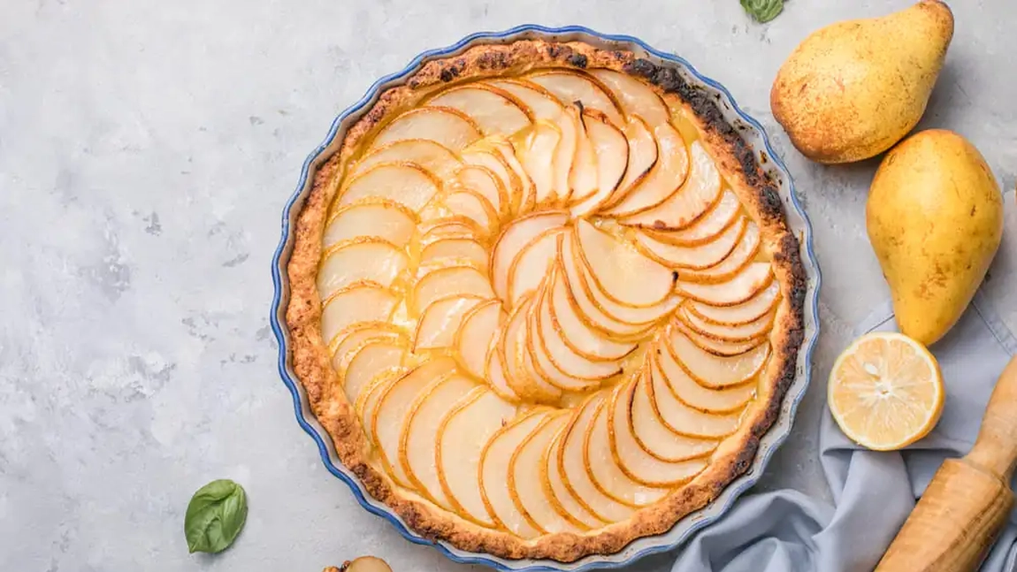 Tartă cu pere. Cea mai delicioasă rețetă pentru un desert clasic