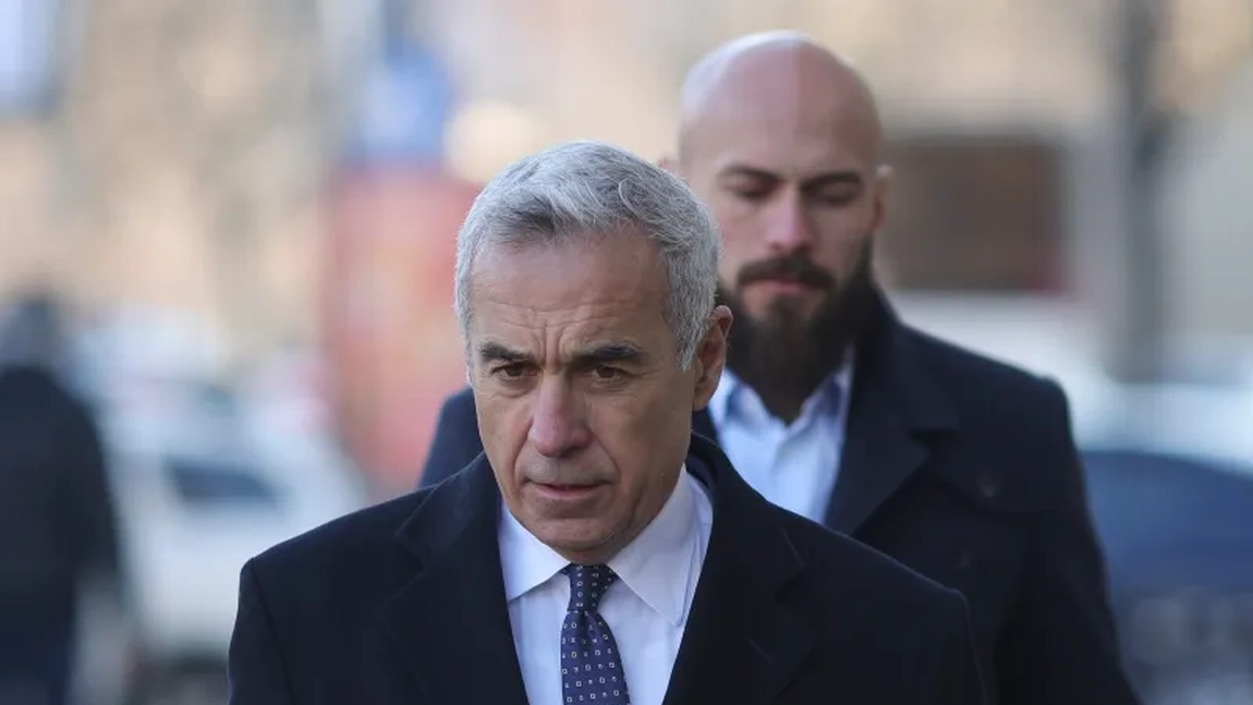 Noi incidente la protestul organizat de Călin Georgescu în București. Mai mulți jurnaliști au fost hărțuiți
