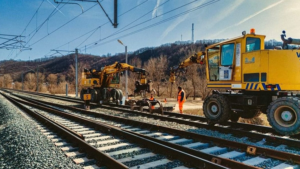 Magistrala Tecuci – Iași va fi electrificată! Sucursala Regională de Căi Ferate a lansat licitația pentru studiul de fezabilitate