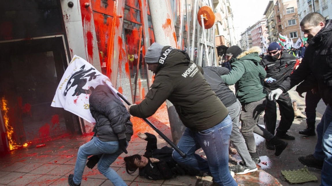 Proteste de amploare în Bulgaria împotriva UE și a Ursulei von der Leyen