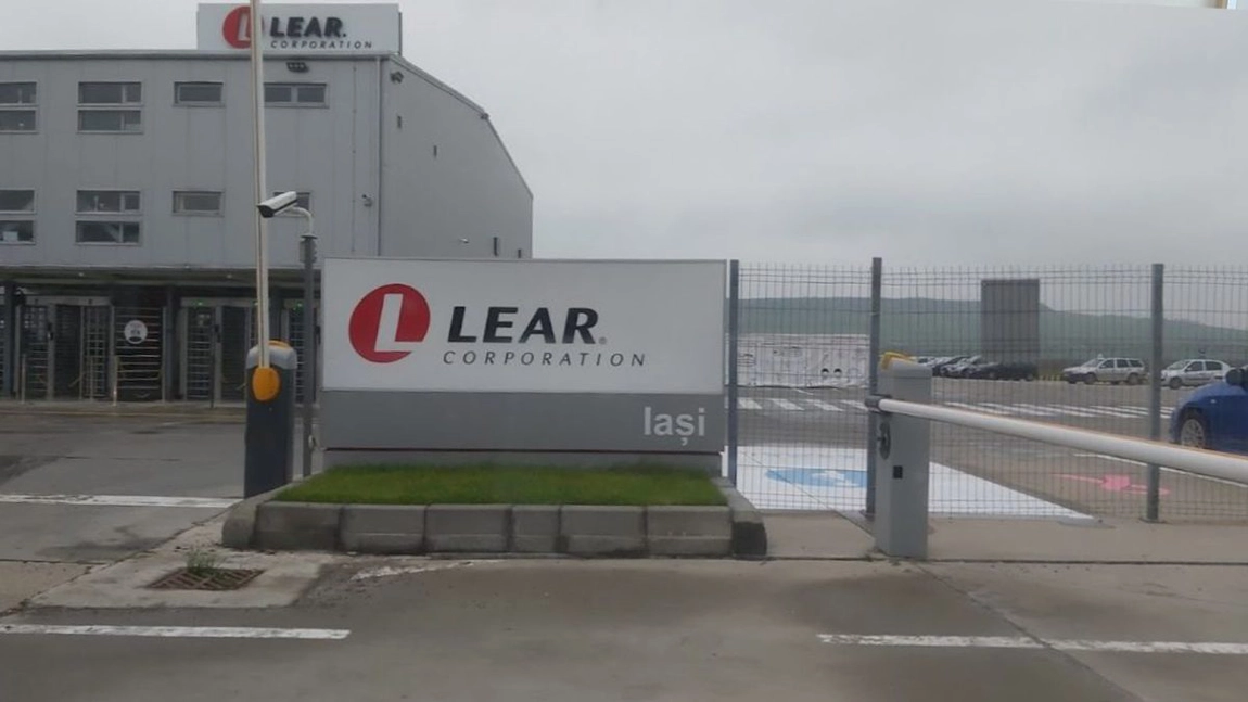 Încă o companie cunoscută din Iași face concedieri! Americanii de la Lear Corporation au disponibilizat zeci de angajați de la fabrica din Lețcani