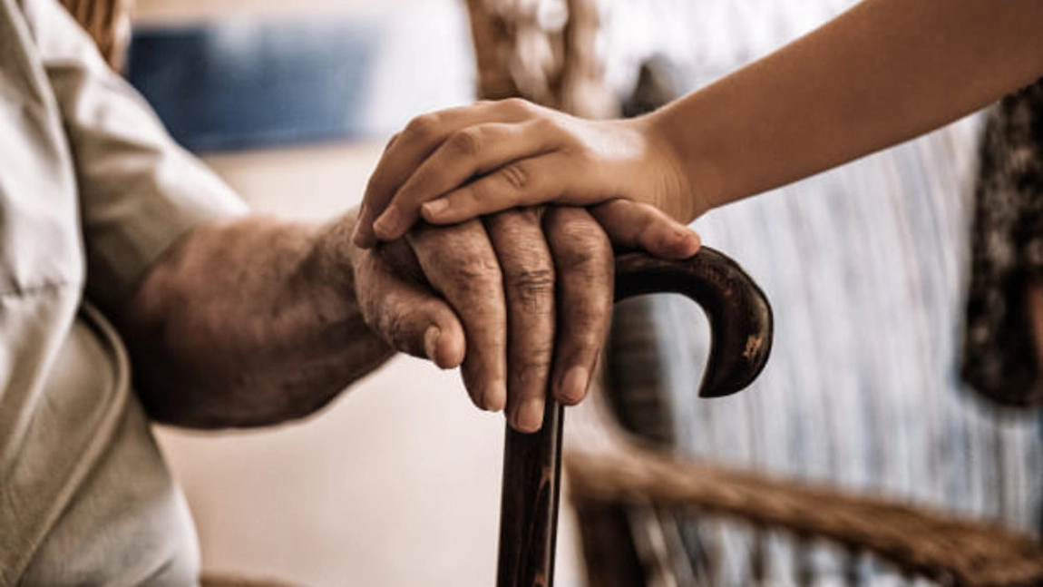 Care este vârsta pe care trebuie să o ai pentru pensie socială? Iată ce condiții trebuie să îndeplinești!