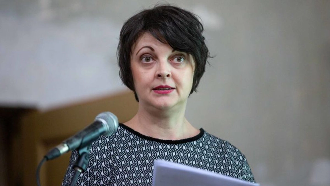 Alina Comănescu activează în domeniul medical și are o meserie mai puțin cunoscută în România: „Le explicăm pacienților diagnosticul pe limba lor”