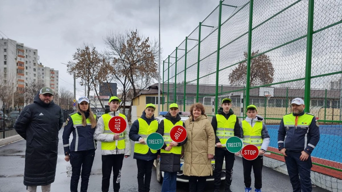Patrula Școlară, în acțiune alături de polițiștii ieșeni
