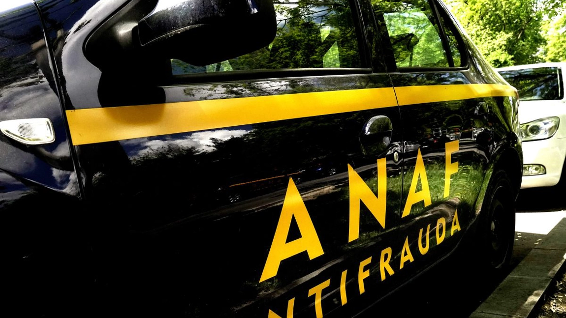 ANAF deschide două noi magazine cu bunuri confiscate. Ce produse pot fi achiziționate la prețuri reduse