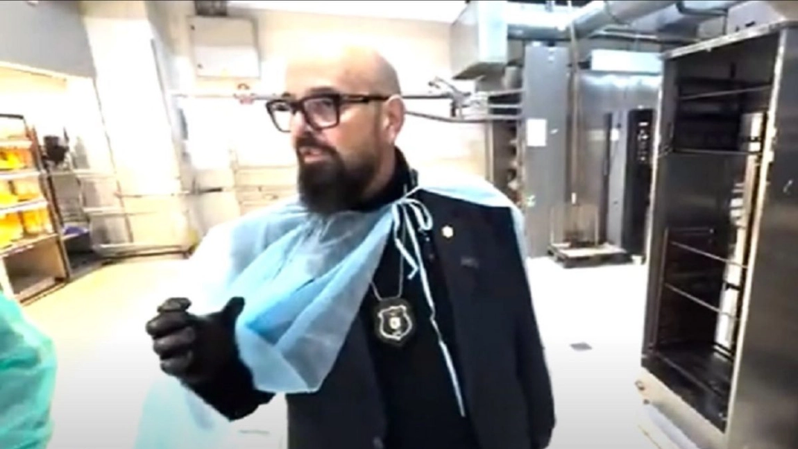 Ce a făcut McDonald’s după problemele descoperite la controlul ANPC. Unde au reanalizat probele de gheață