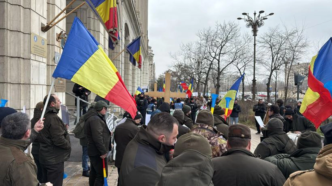 Silvicultorii protestează din nou la Ministerul Mediului. Pădurarii din Iași s-au alăturat Federației