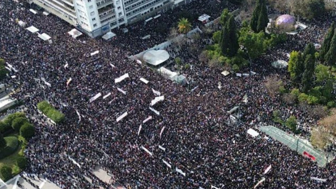 Grecia în stradă: Proteste masive și grevă generală la doi ani de la tragedia feroviară care a îndoliat țara
