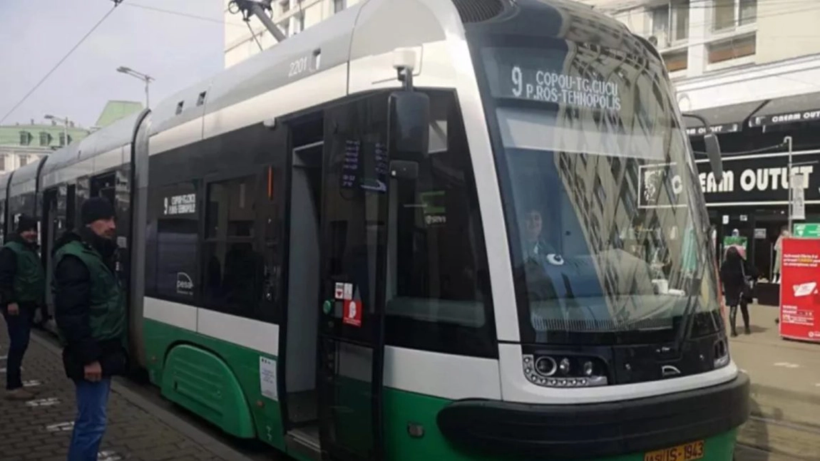 Au cheltuit mii de euro pentru nimic! Sistemele audio din stațiile CTP s-au stricat după doar două luni. Proiectul a fost anunțat cu mare fast, însă este un eșec - UPDATE