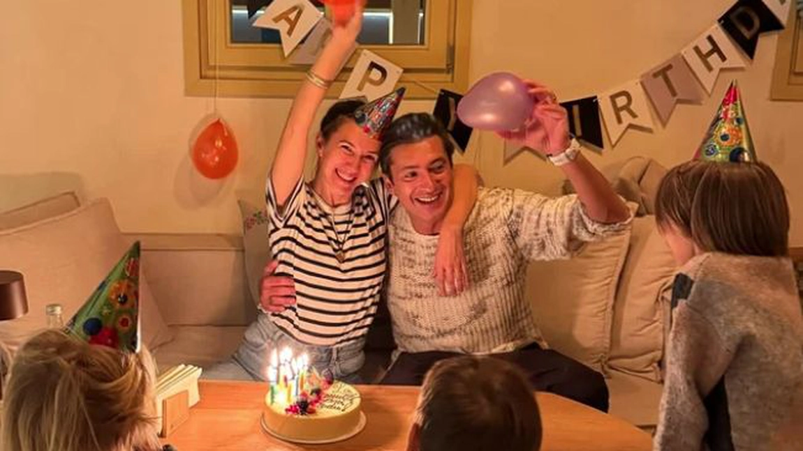 Ce surpriză i-a făcut Adela Popescu lui Radu Vâlcan de ziua lui: „S-a enervat de era să rămânem acasă!“