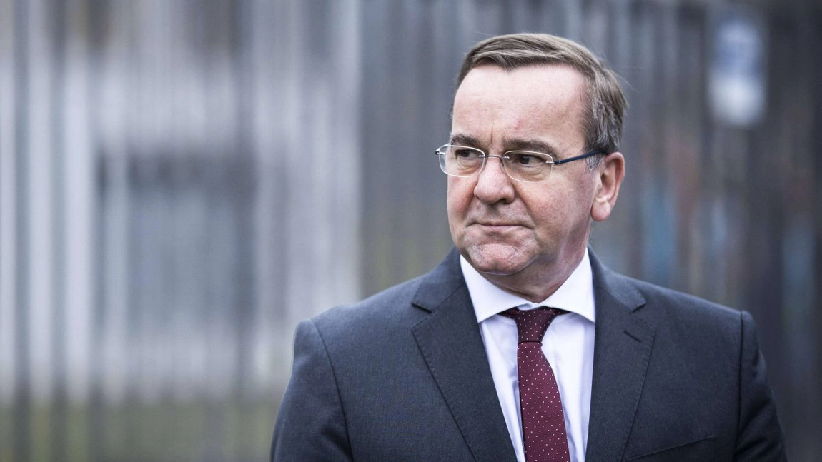 Germania este gata să compenseze în parte suspendarea ajutorului militar american pentru Ucraina