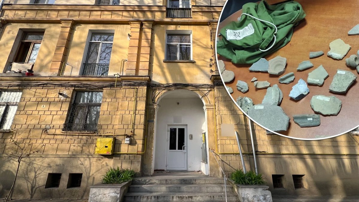 Am refăcut filmul evenimentelor! Din acest bloc au fost luate vestigiile dacice și duse la talcioc pentru a fi vândute. Iată cine era profesorul universitar care deținea comoara într-o boxă