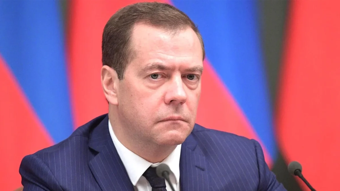 Dmitri Medvedev a lansat un atac la adresa autorităților române după respingerea candidaturii lui Călin Georgescu