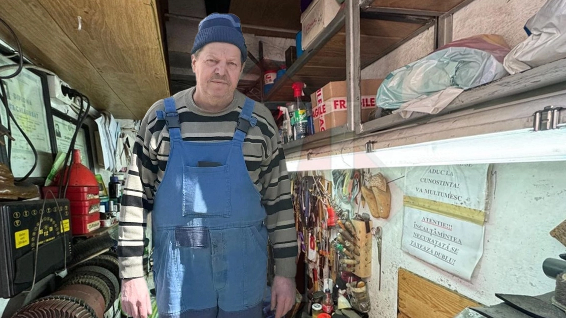 Un cizmar din Iași a lăsat un mesaj unic în atelierul său pentru clienții care vin cu pantofii murdari la reparat. Imaginile pot deveni virale!