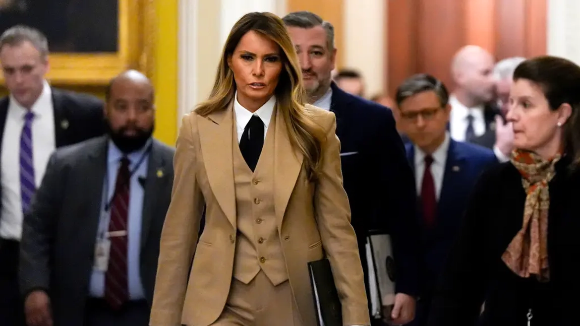 Melania Trump uimește cu o ținută elegantă și puternică: Cum a captivat privirile soția președintelui american