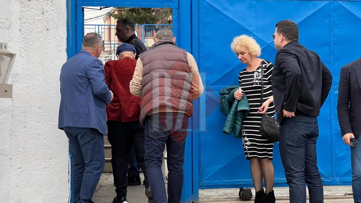 Cristian Popescu Piedone, președintele ANPC, a ajuns la Penitenciarul din Iași pentru verificări
