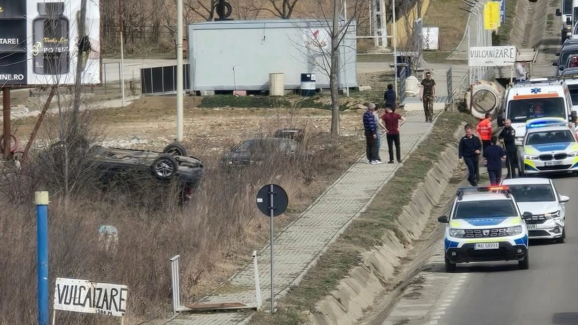 Accident rutier în comuna Grajduri! O mașină s-a răsturnat