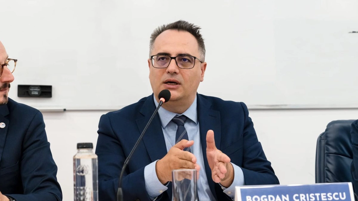 Profesorul ieșean Bogdan Cristescu nu mai este secretar de stat în Ministerul Educației. Decizia, publicată în Monitorul Oficial al României