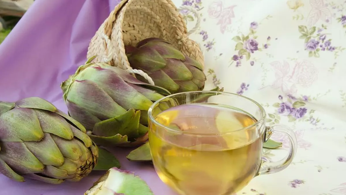 Când se bea ceaiul de anghinare. Cum se prepară și care este doza zilnică recomandată