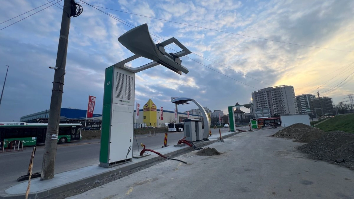 CTP Iași instalează mai multe stații de încărcare pentru autobuzele electrice