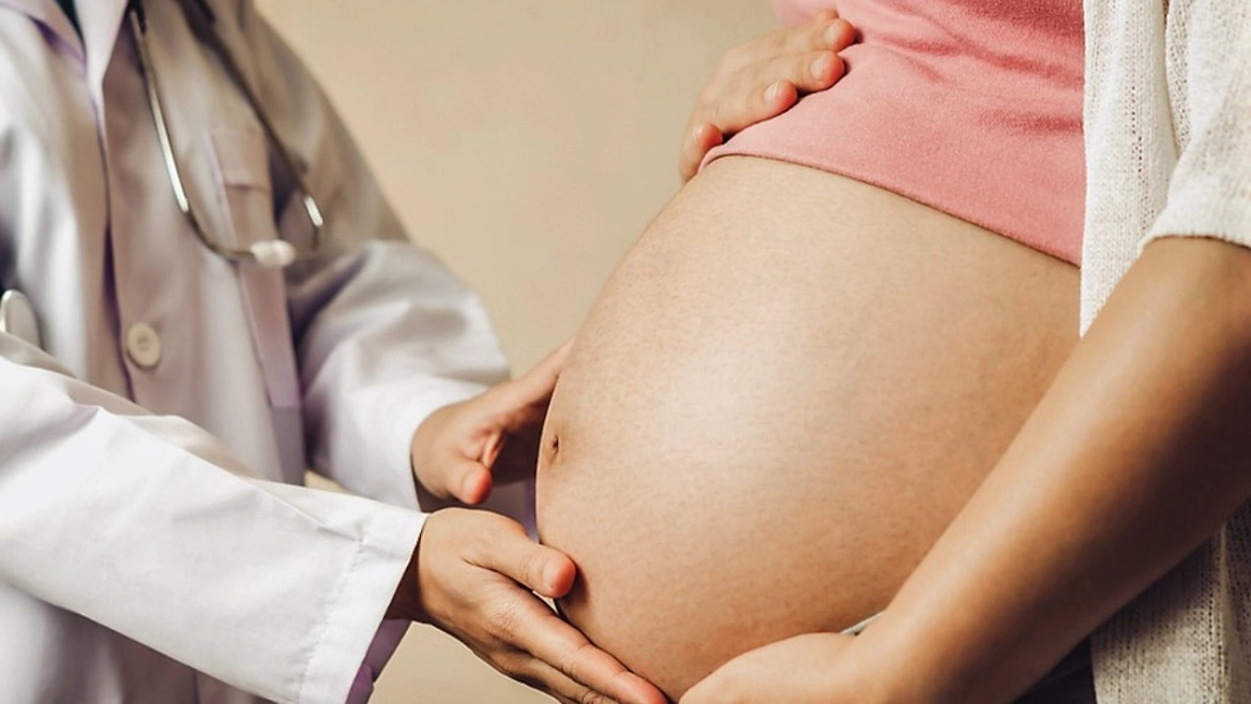 Cine plătește concediul prenatal? Tot ce trebuie să știi despre drepturile și beneficiile acestuia!