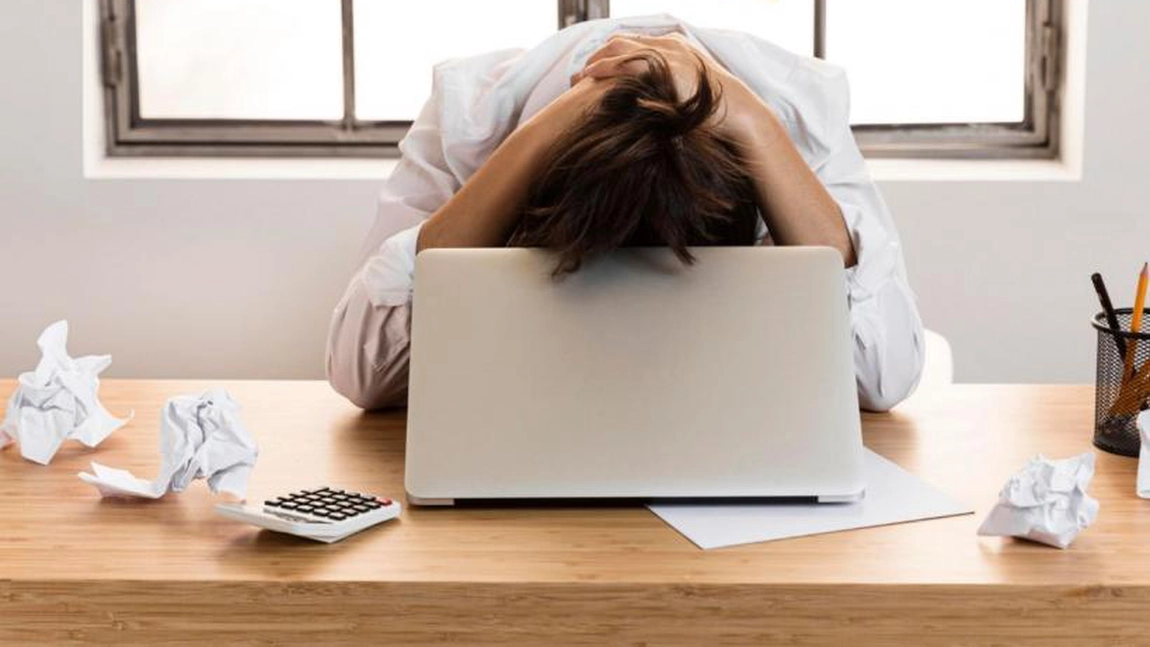 Restructurări de personal în marile industrii din România! Cum va fi afectată piața muncii