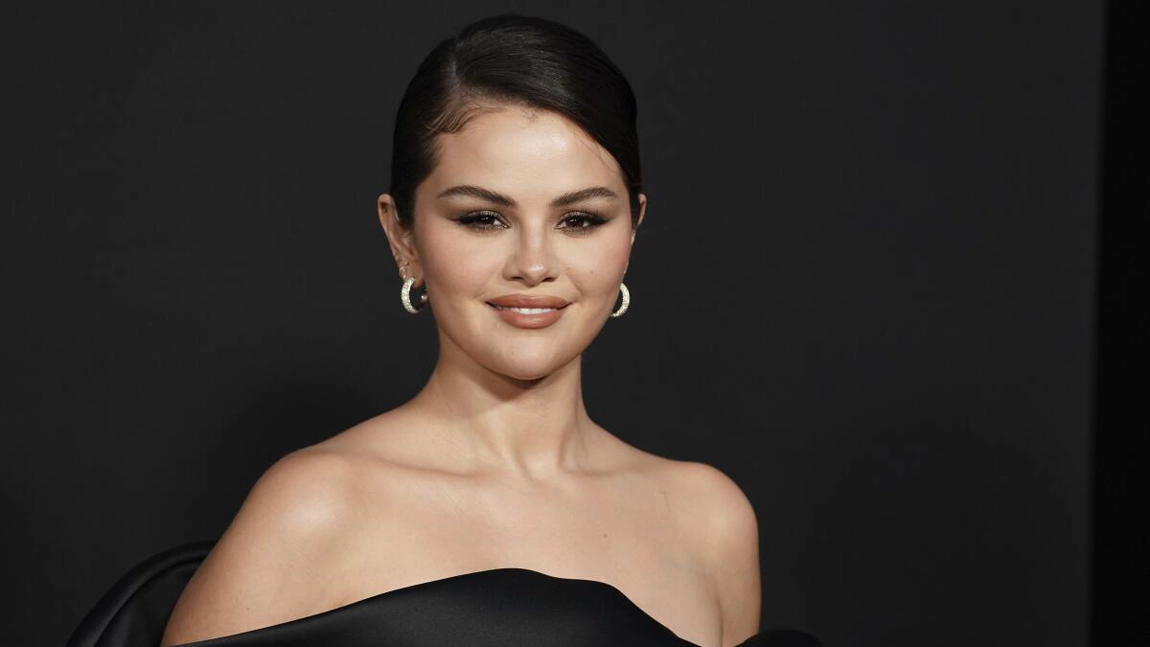 Selena Gomez surprinde fanii! Artista și-a vândut inelul de logodnă cu doar 12 dolari