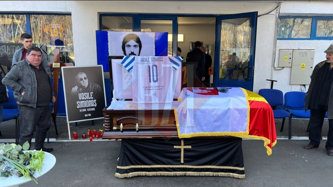 Zi încărcată de emoții la Stadionul Emil Alexandrescu din Iași. Vasile Simionaș, pentru ultima dată în fața suporterilor. A fost condus pe ultimul drum - FOTO - VIDEO - LIVE TEXT