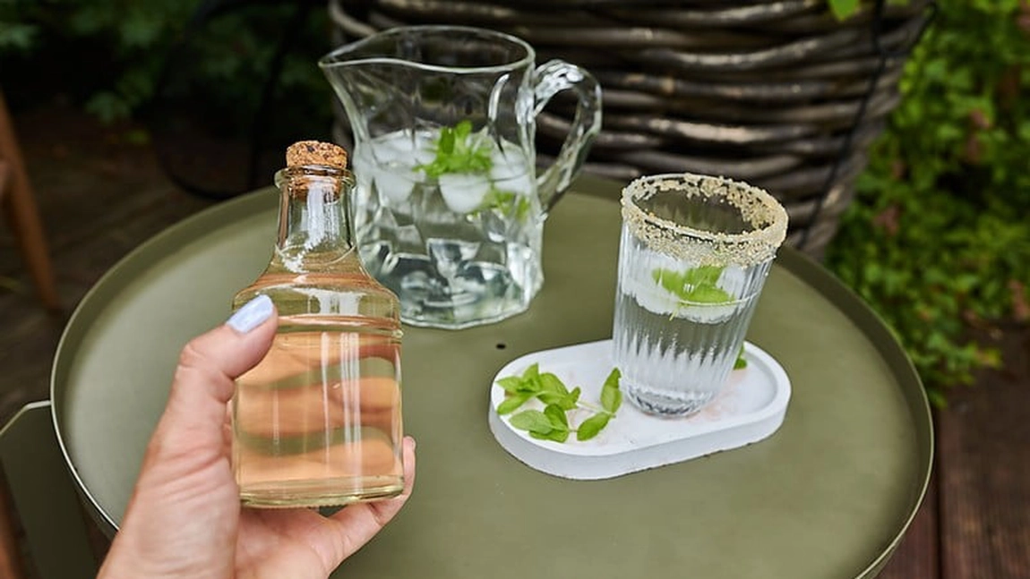 Sirop de mentă cu miere – Cum se prepară și ce beneficii are