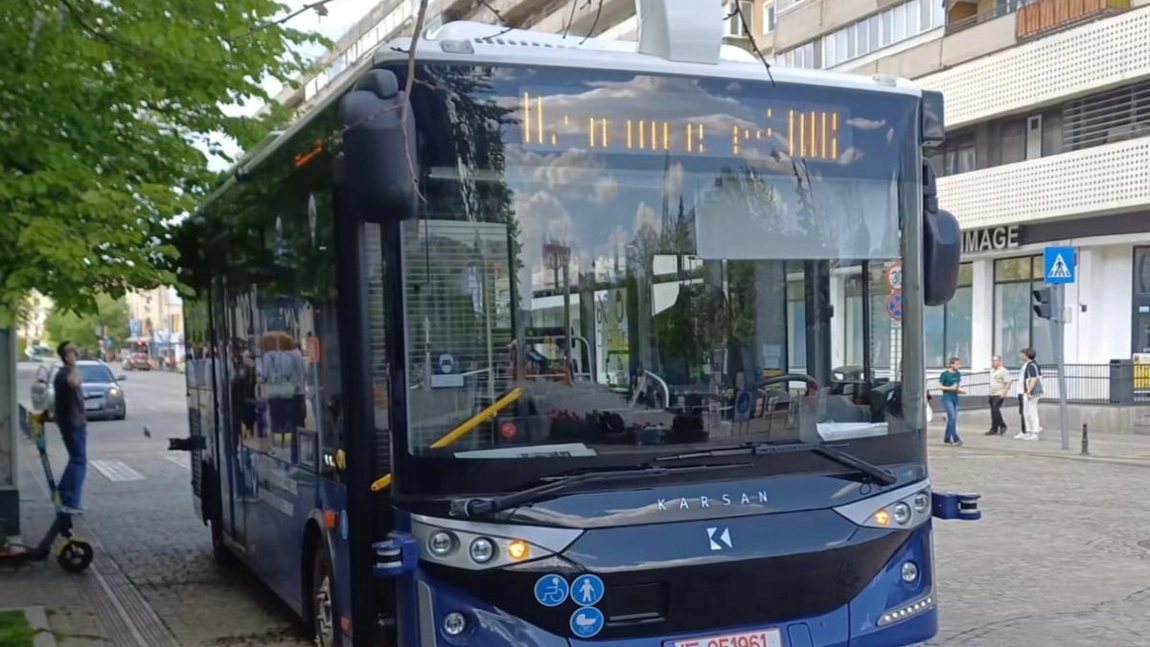 Premieră în România! Primul autobuz fară șofer va fi lansat la Iași