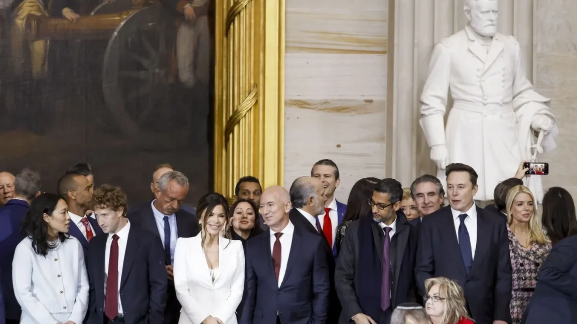 Miliardari cu buzunarele goale? Cădere masivă pentru Apple, Google, Tesla & Co după „Ziua Eliberării” a lui Trump