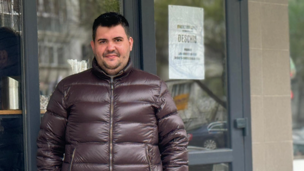 A colindat în lung și în lat bucătăriile din Marea Britanie, iar după 6 ani de străinătate, Răzvan Georgescu s-a întors și a deschis o afacere în Iași