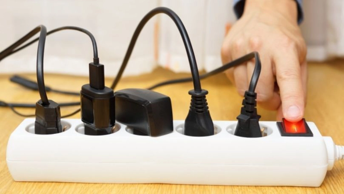 Aparatul din casă care triplează factura la curent! Ce poți face pentru a reduce consumul la energie