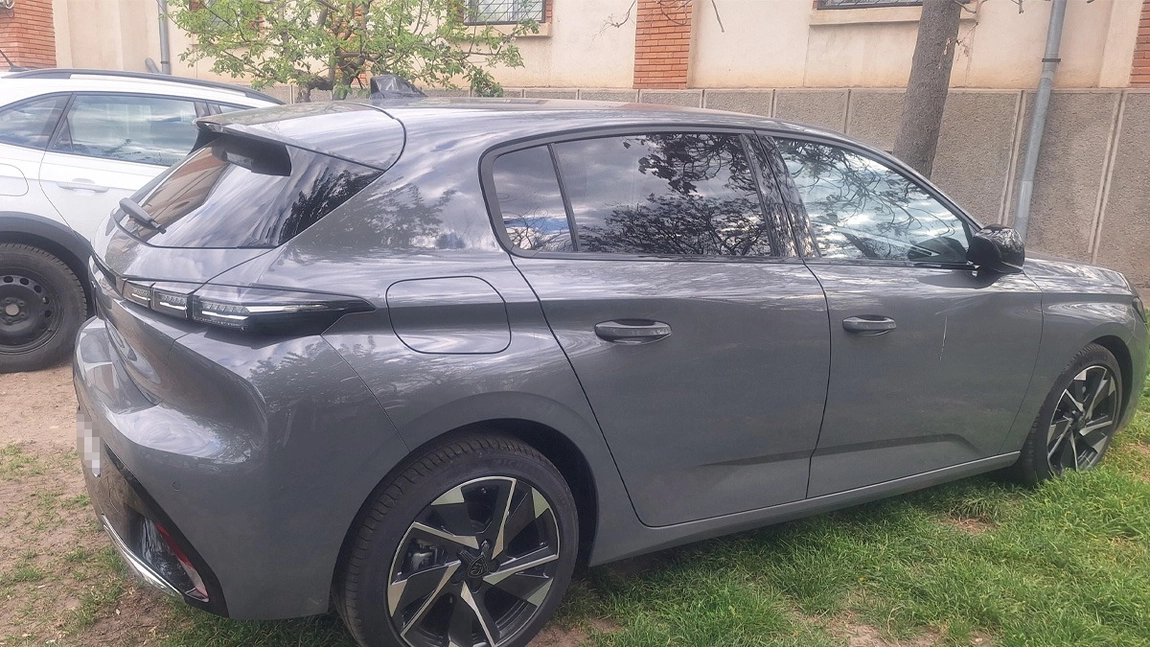 Autoturism în valoare de 150.000 de lei, căutat de autorităţile din Franța, descoperit în PTF Albița