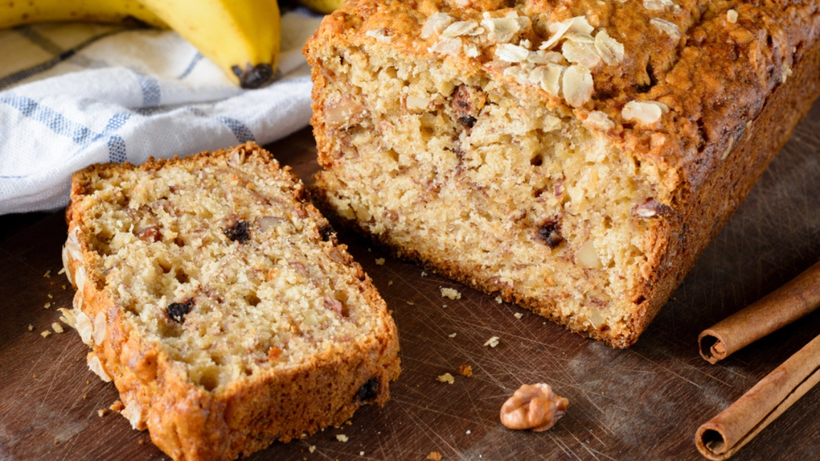 Banana bread cu ovăz – Rețetă delicioasă și foarte sănătoasă, ideală pentru gustările din timpul zilei