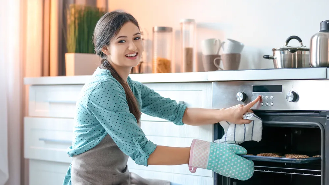 Cuptor electric cu plită, avantaje și dezavantaje. Care este consumul și cum se întreține corect