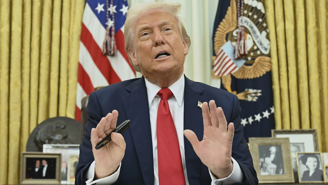 Donald Trump ridiculizează țările care cer negocieri: „Mă pupă în fund. Fac orice!”