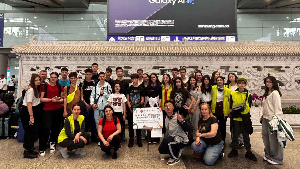 Elevii Liceului EuroEd pornesc spre China într-o aventură educațională unică