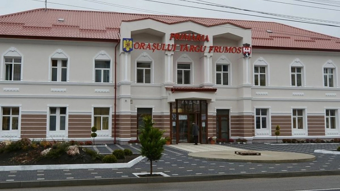 Primăria din Târgu Frumos a reluat licitația privind modernizarea iluminatului public din oraș! Cerințele din caietul de sarcini au fost modificate în urma unei contestații