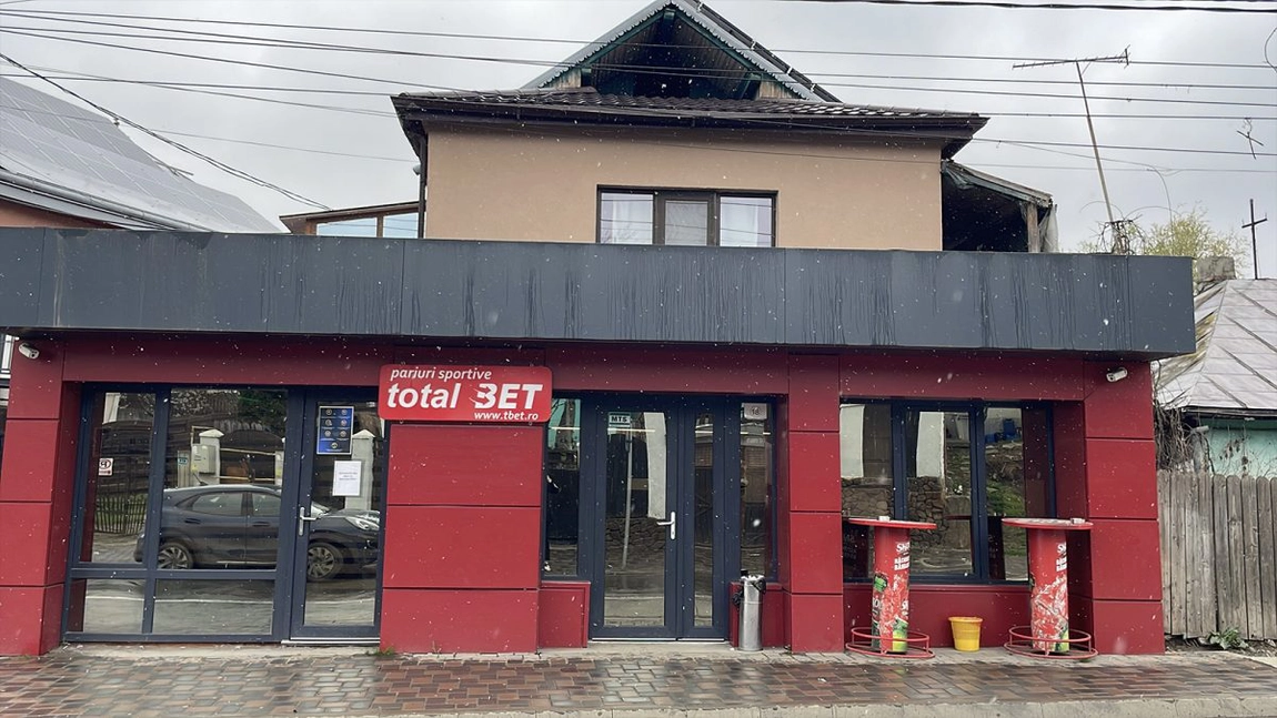 Un afacerist din Iași a pierdut peste un milion de euro la jocuri de noroc. Bărbatul susține că a fost înșelat de patronul sălii de joc, iar acum își caută dreptatea în instanță