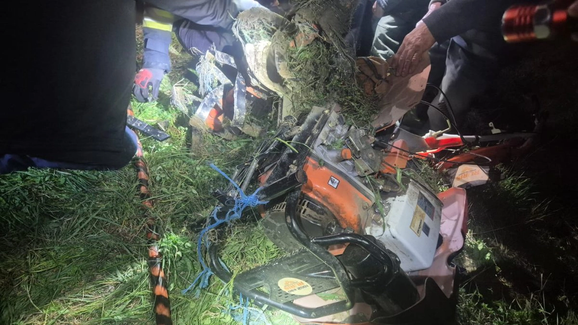 Accident agricol la Iași. Un bărbat de 34 de ani a ajuns la spital, după ce și-a prins piciorul în motosapă