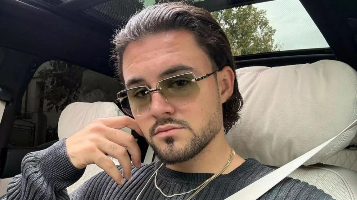 Mario Fresh își ține fanii în suspans. Cu ce blondă s-a afișat