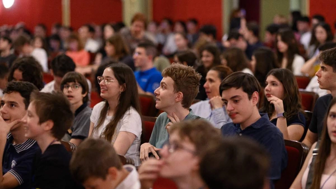 Pe 23 aprilie a început, la Iași Olimpiada Națională de Chimie