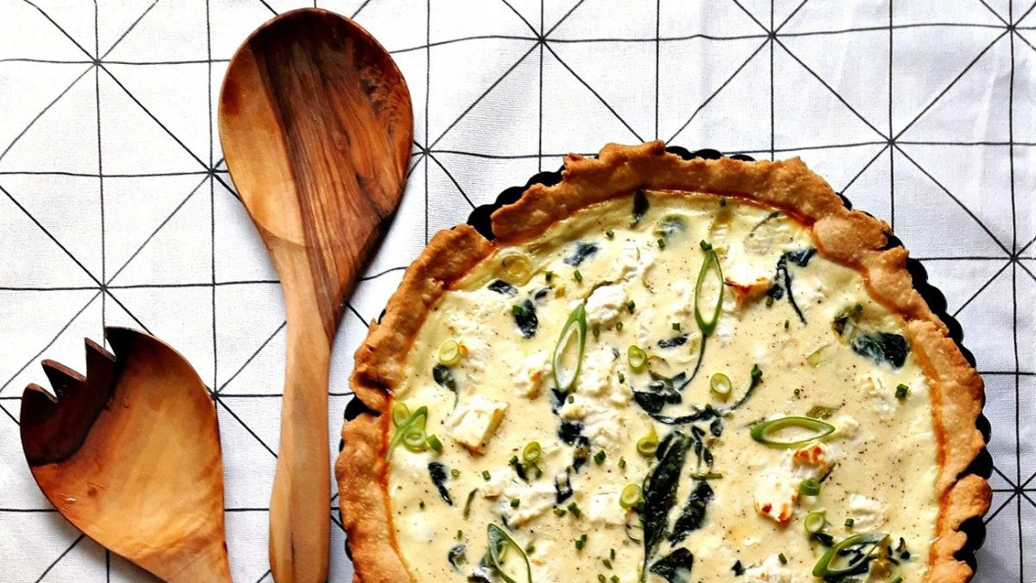 Quiche cu spanac – Rețeta clasică franțuzească pentru un preparat delicios