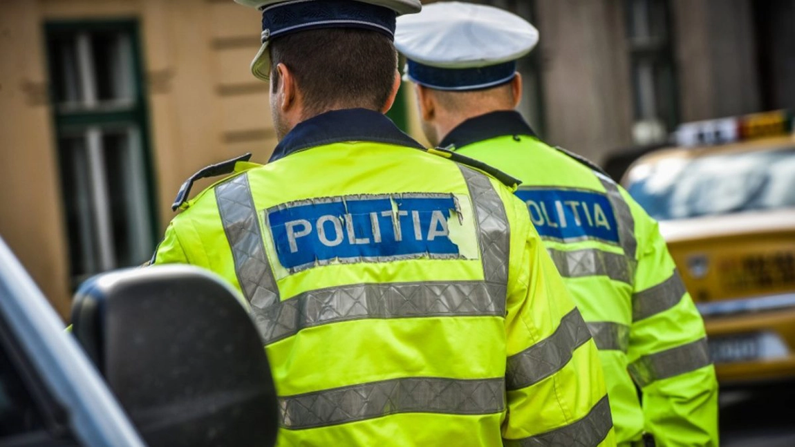 Un șef de post din Iași și-a pus șoferii în cap! Polițistul le-a închis grupurile de WhatsApp în care se anunțau controalele rutiere - UPDATE