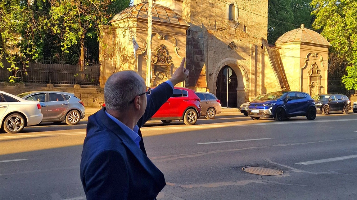 Deputatul AUR de Iași, prof. univ. dr. Silviu Gurlui, solicită protejarea și restaurarea Turnului cu Ceas de la Spitalul „Sf. Spiridon” Iași