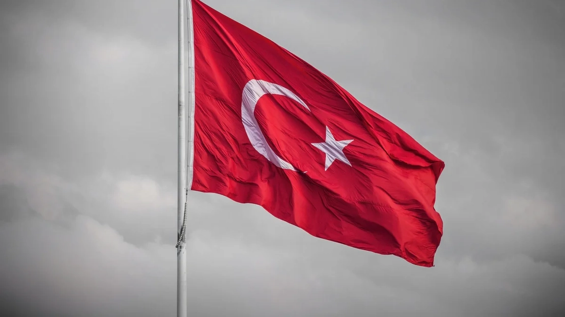 Peste 150 de persoane au fost rănite după ce au sărit de la balcoanele sau de pe ferestrele clădirilor din Istanbul, în timpul cutremurului