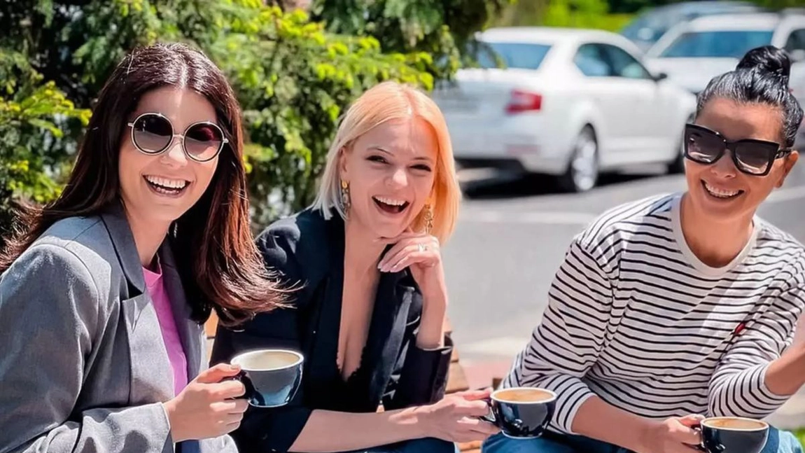 Încă o vedetă Pro TV va deveni mămică în această vară. „Este băieţel şi abia îl aşteptăm”