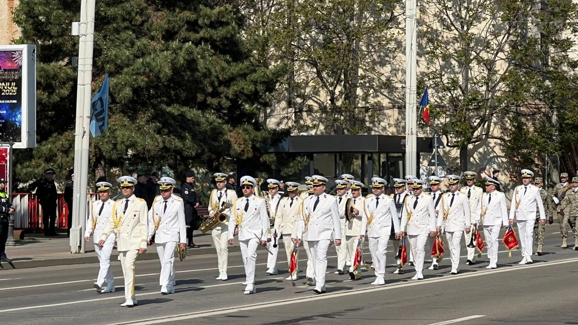 Ziua Victoriei, Ziua Europei și Ziua Independenței, sărbătorite la Iași. O parte din bulevardul Independenței este blocată