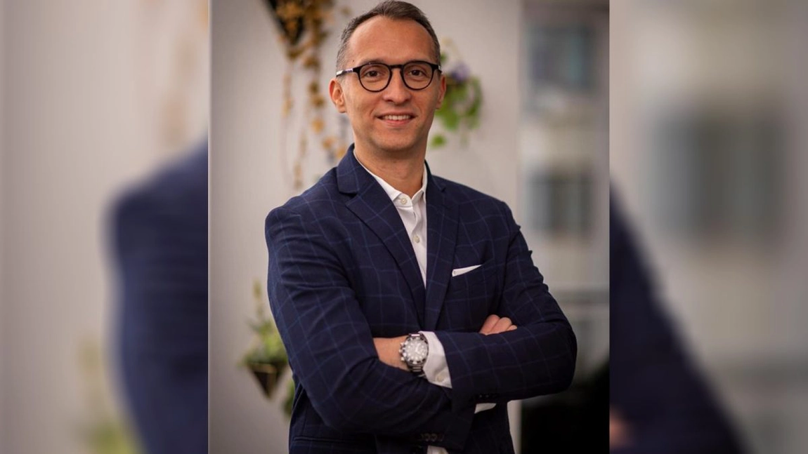 Descoperă Cum Să Eviți Pierderile cu Revolut: Sfaturi de la Mihai Constantinescu pentru Utilizatorii din Iași!